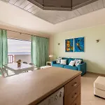 Beachfront 1 Bdr With Pool By Lovelystay Daire Portimão