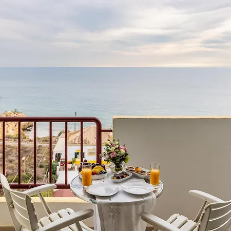 아파트 Beachfront 1 Bdr With Pool By Lovelystay *
