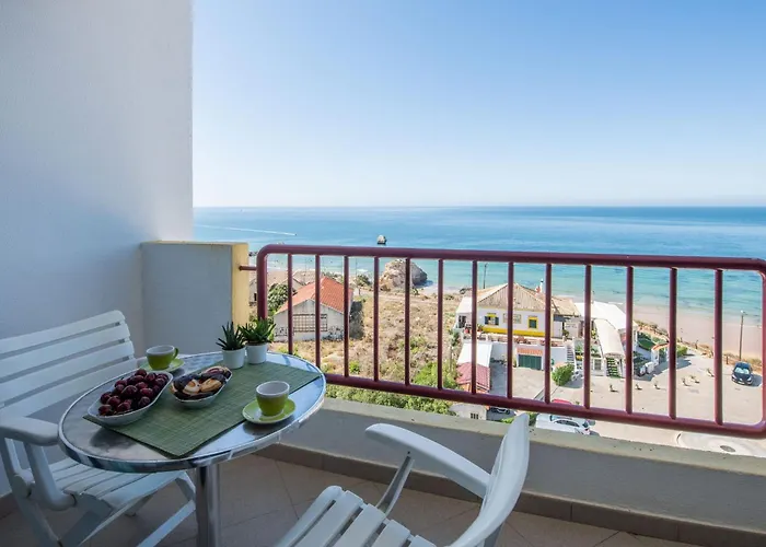 Beachfront 1 Bdr With Pool By Lovelystay Portimão