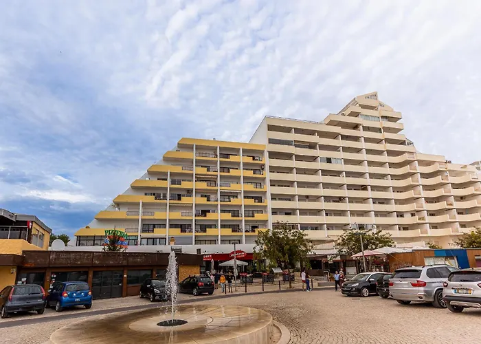 Apartamento Beachfront 1 Bdr With Pool By Lovelystay